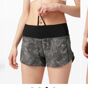 lululemon athletica Speed Up Short Short 2.5”- Island Mist Black